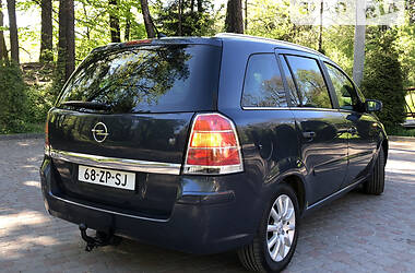 Мінівен Opel Zafira 2007 в Дрогобичі