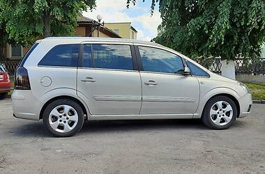 Мінівен Opel Zafira 2007 в Рівному