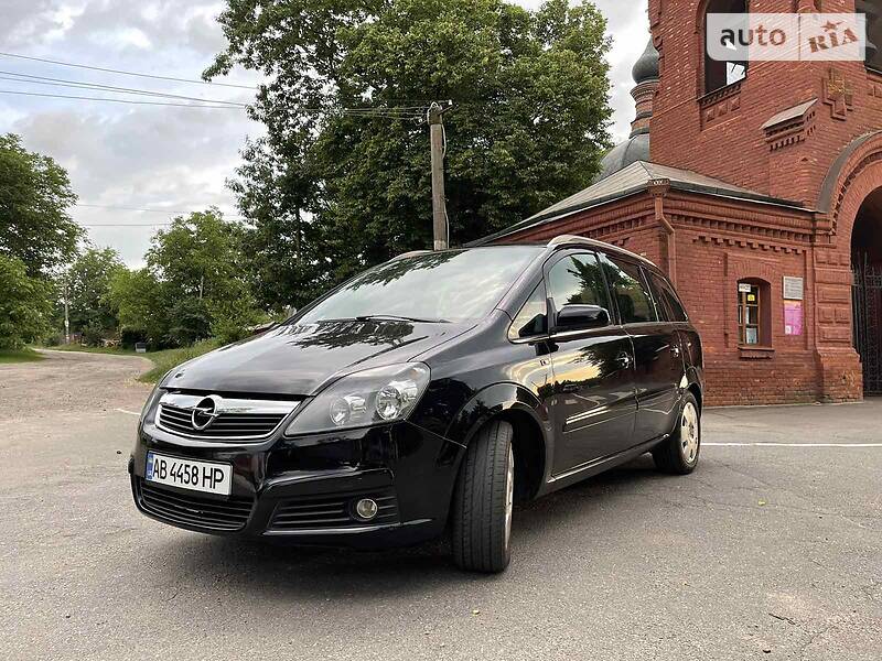 Универсал Opel Zafira 2007 в Виннице