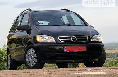 Минивэн Opel Zafira 2004 в Дрогобыче