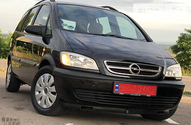 Минивэн Opel Zafira 2004 в Дрогобыче