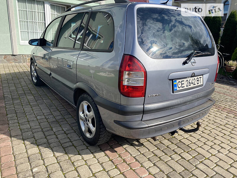 Минивэн Opel Zafira 2003 в Черновцах
