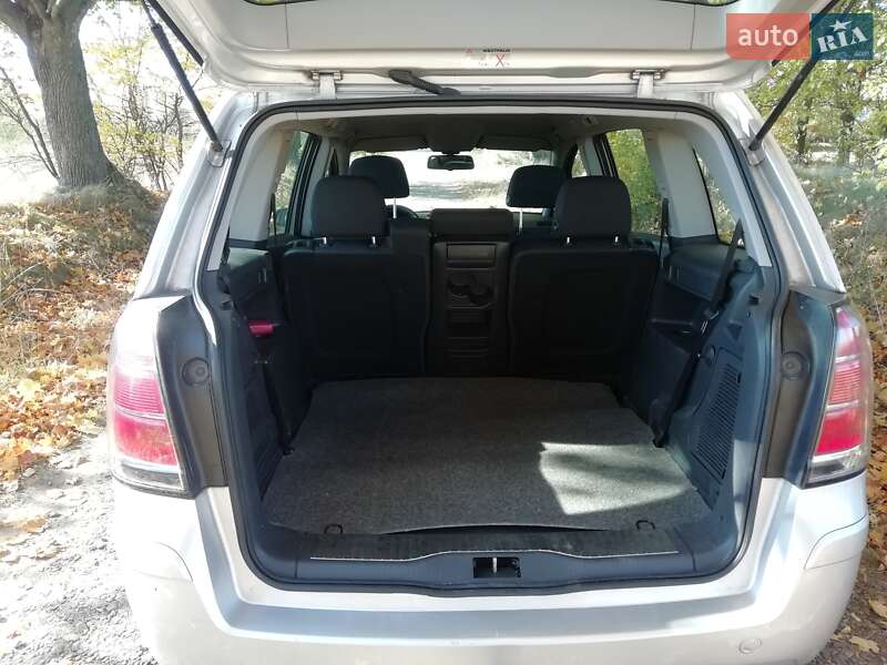 Мінівен Opel Zafira 2007 в Бердичеві