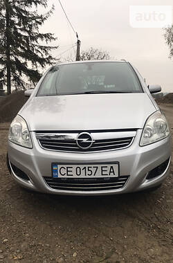 Минивэн Opel Zafira 2008 в Черновцах