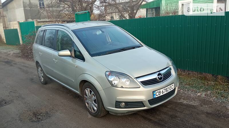 Минивэн Opel Zafira 2006 в Чернигове