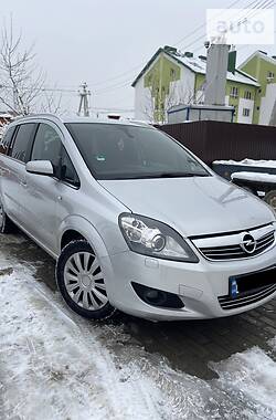 Минивэн Opel Zafira 2008 в Каменском