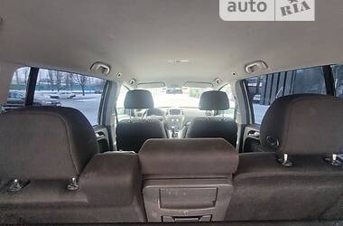 Минивэн Opel Zafira 2005 в 