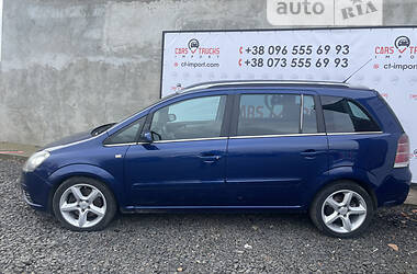 Минивэн Opel Zafira 2005 в Луцке