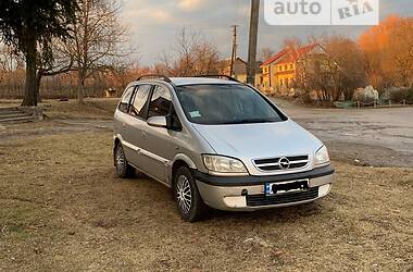 Минивэн Opel Zafira 2005 в Черновцах