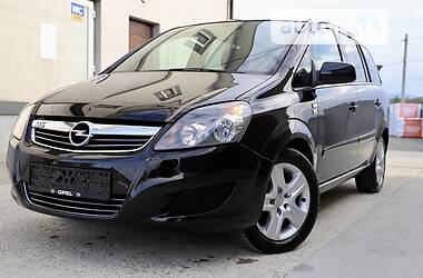 Універсал Opel Zafira 2011 в Дрогобичі