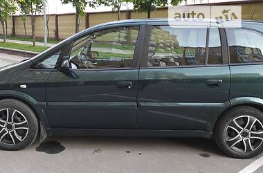 Универсал Opel Zafira 2004 в Киеве