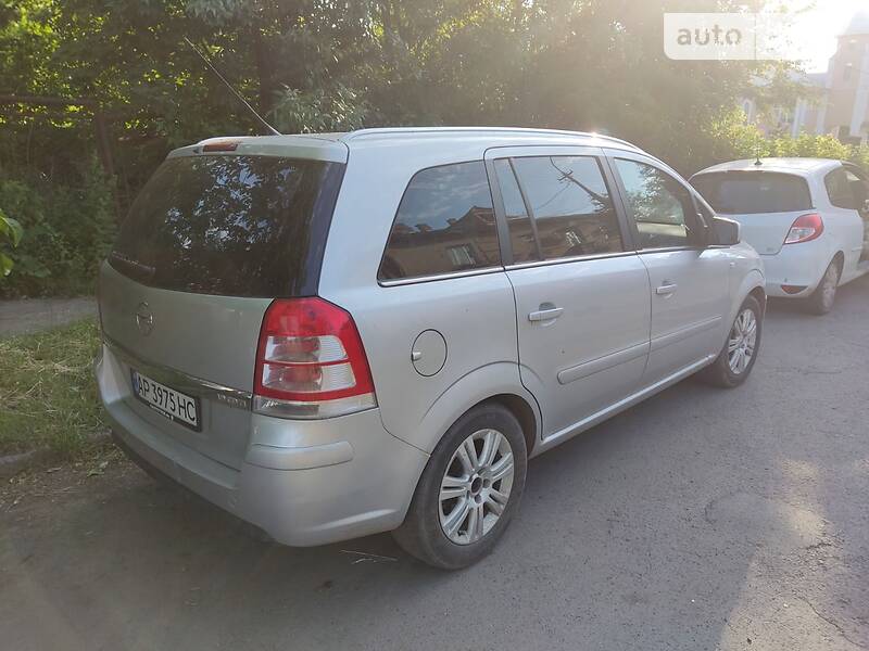 Opel Zafira