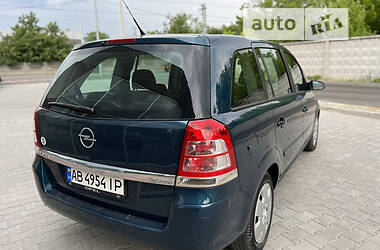 Минивэн Opel Zafira 2007 в Виннице