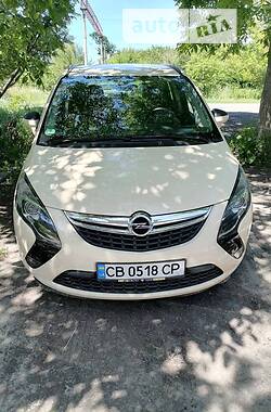 Минивэн Opel Zafira 2016 в Киеве