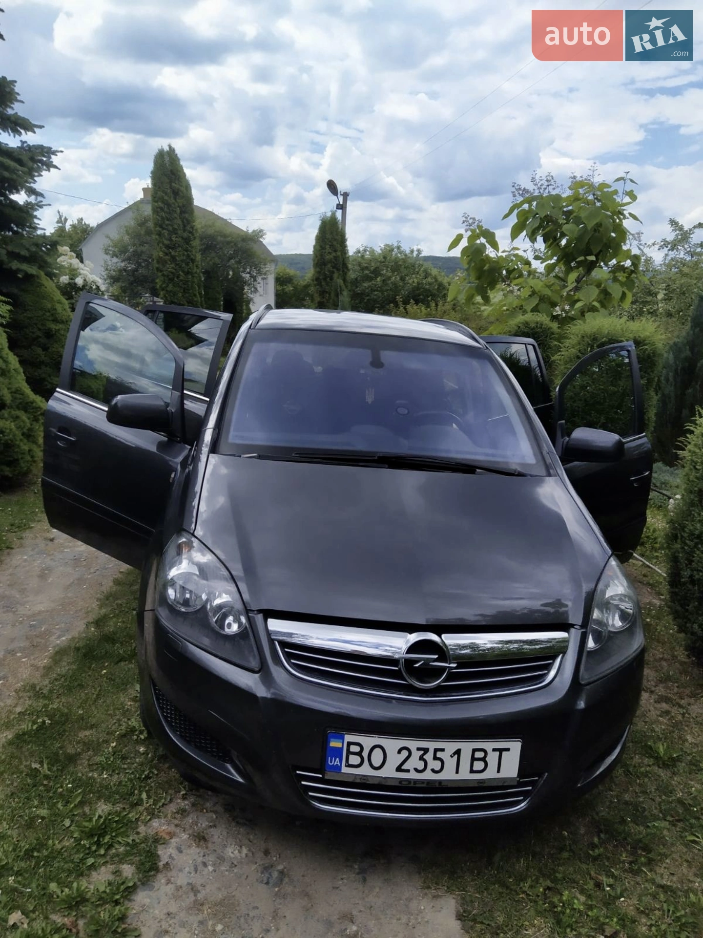 2011 Opel Zafira - фото 1