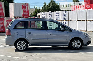 Минивэн Opel Zafira 2006 в Первомайске