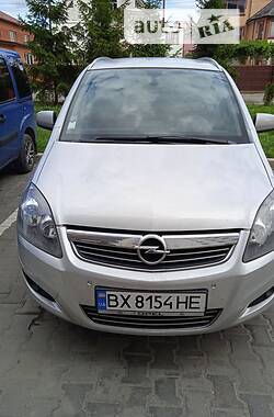 Минивэн Opel Zafira 2012 в Хмельницком