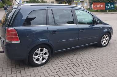 Мінівен Opel Zafira 2005 в Надвірній