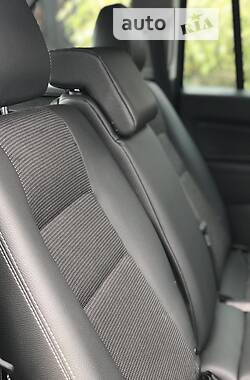 Минивэн Opel Zafira 2011 в 