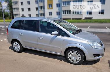 Минивэн Opel Zafira 2008 в Виннице