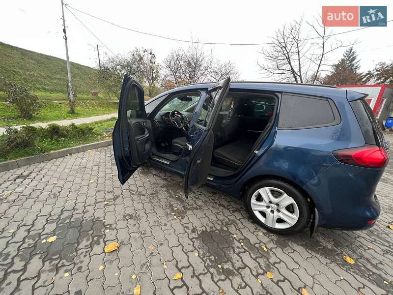Минивэн Opel Zafira 2012 в Львове