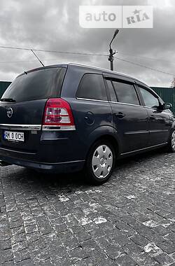 Минивэн Opel Zafira 2008 в Житомире