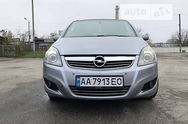 Минивэн Opel Zafira 2008 в 