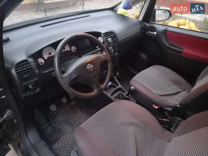 Минивэн Opel Zafira 2001 в Борщеве фото 4 Минивэн Opel Zafira 2001 в Борщеве