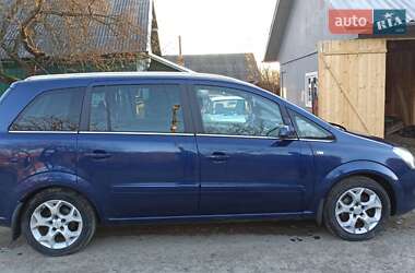 Минивэн Opel Zafira 2008 в 
