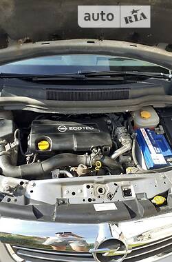 Минивэн Opel Zafira 2008 в 
