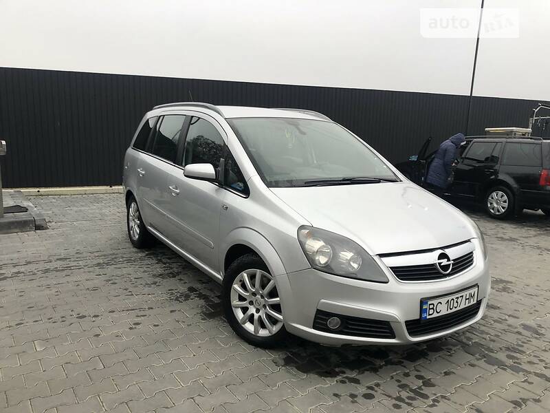 Opel Zafira 2005