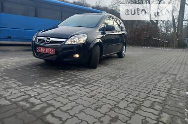 Мінівен Opel Zafira 2011 в Стрию