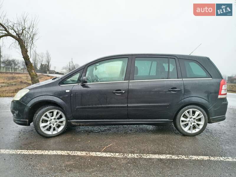 Минивэн Opel Zafira 2009 в Болграде