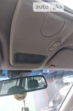 Минивэн Opel Zafira 2001 в Киеве