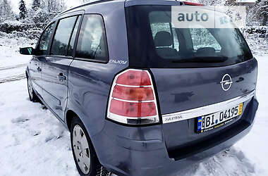 Минивэн Opel Zafira 2006 в Полтаве