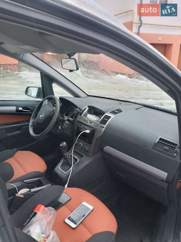 Мінівен Opel Zafira 2006 в Львові