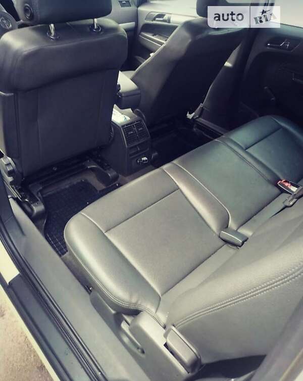 Минивэн Opel Zafira 2010 в Тернополе