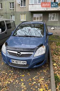 Минивэн Opel Zafira 2008 в Костополе