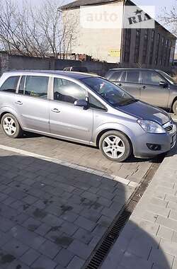 Минивэн Opel Zafira 2008 в 