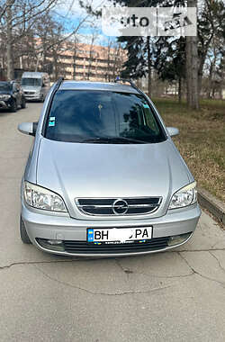 Минивэн Opel Zafira 2004 в Одессе