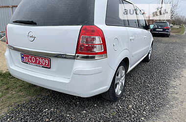 Минивэн Opel Zafira 2009 в Луцке