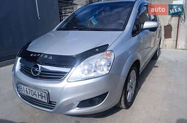 Минивэн Opel Zafira 2008 в Кременчуге