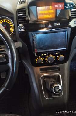 Мінівен Opel Zafira 2010 в Коломиї
