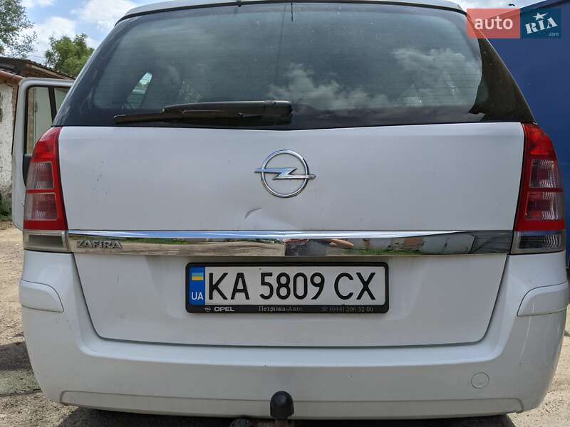 Мінівен Opel Zafira 2012 в Конотопі
