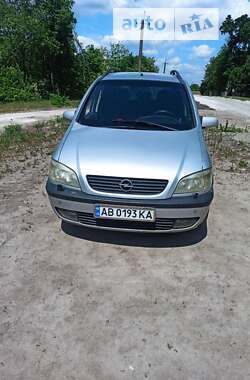 Минивэн Opel Zafira 2000 в Виннице