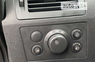Минивэн Opel Zafira 2011 в 