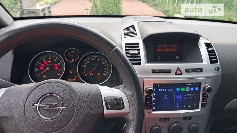 Минивэн Opel Zafira 2012 в Киеве фото 7 Минивэн Opel Zafira 2012 в Киеве