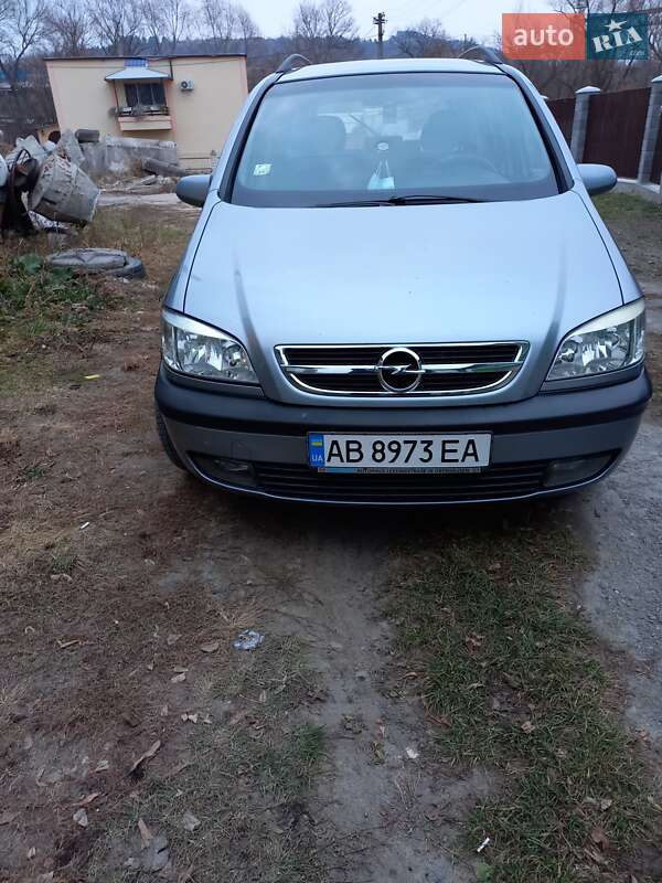 Opel Zafira 2003