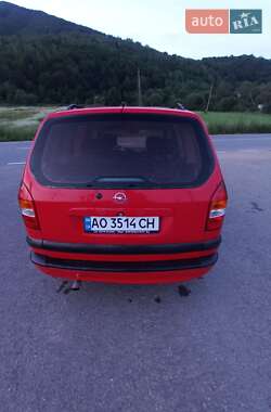 Минивэн Opel Zafira 2001 в Великом Березном