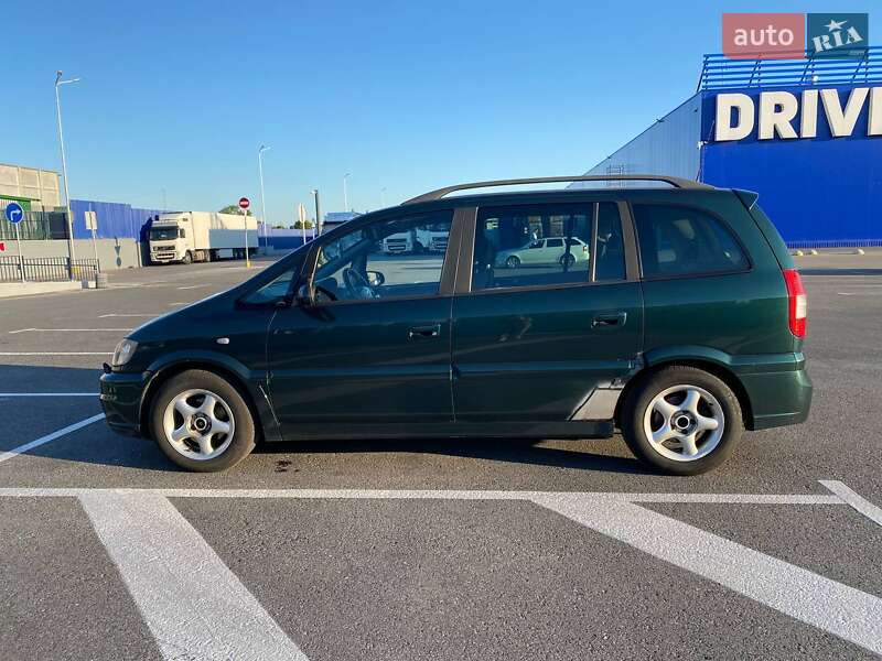 Мінівен Opel Zafira 2005 в Полтаві